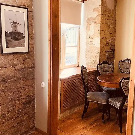 Kohtu Unique * Курессааре