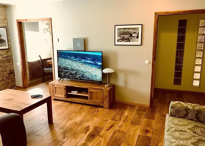 Kohtu Unique * 库雷萨雷