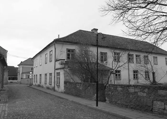 Kohtu Unique * Kuressaare